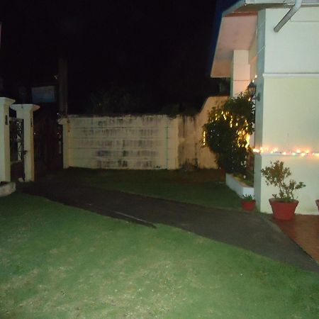 Donsol Aguluz Homestay Bagian luar foto