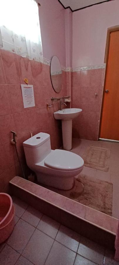 Donsol Aguluz Homestay Bagian luar foto