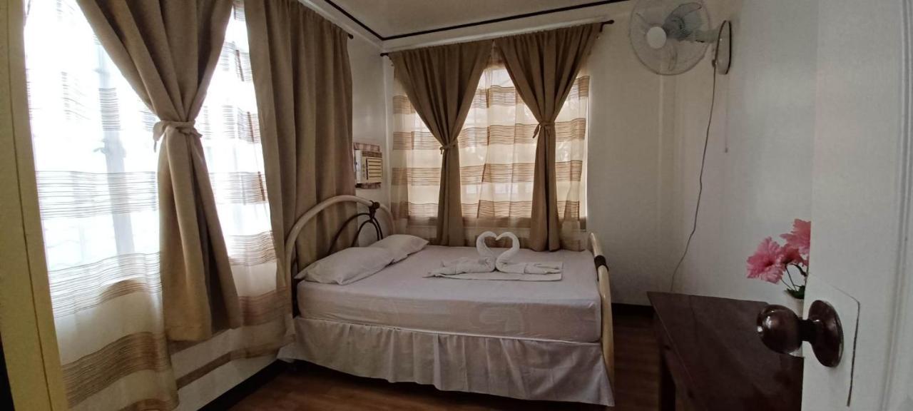 Donsol Aguluz Homestay Bagian luar foto