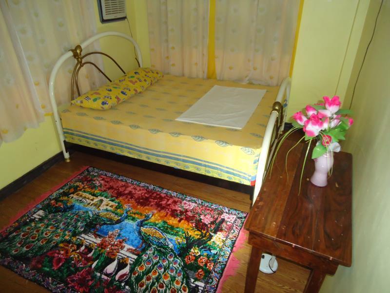 Donsol Aguluz Homestay Bagian luar foto