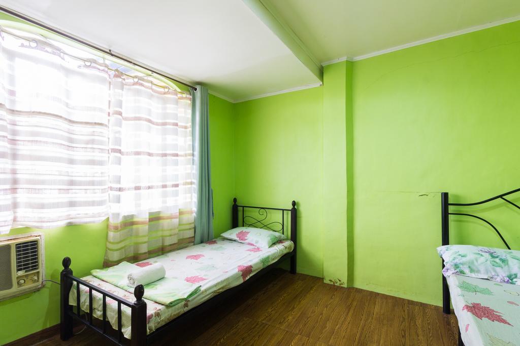 Donsol Aguluz Homestay Bagian luar foto